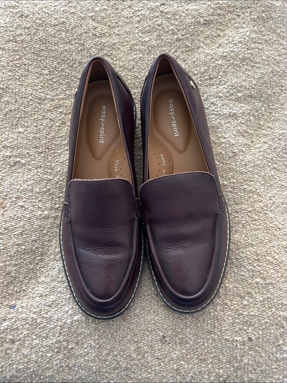 Easy Spirit Burgundy/Plum Leather Slip-On Loafers
